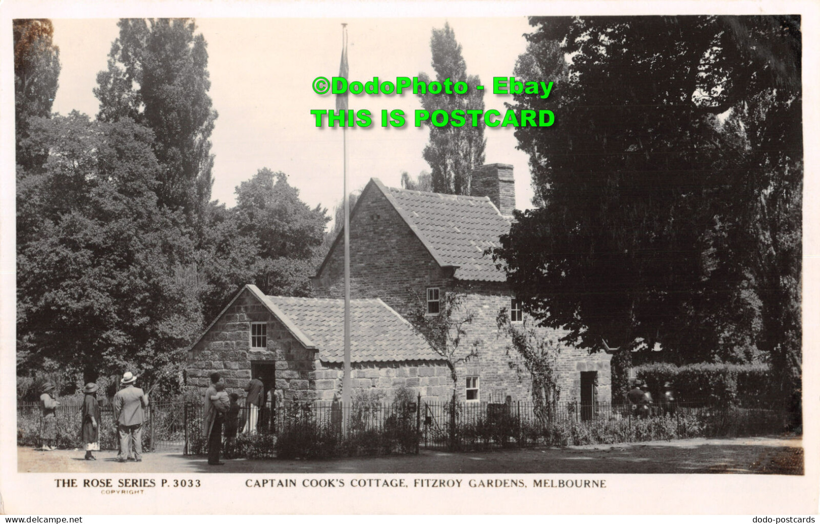 R419486 Captain Cooks Cottage. Fitzroy Gardens. Melbourne. The Rose Series. P. 3 - Monde