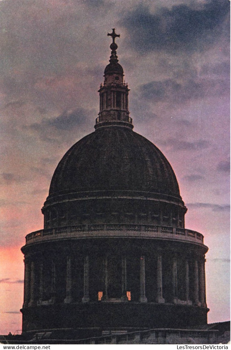 ROYAUME UNI - London - Sunset At St Paul's  - Colorisé - Carte Postale - Otros & Sin Clasificación