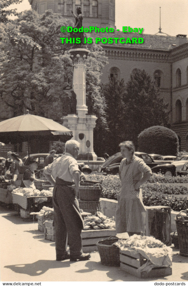 R419671 Berne. Street Market. Federal Palace. Parliament - Monde