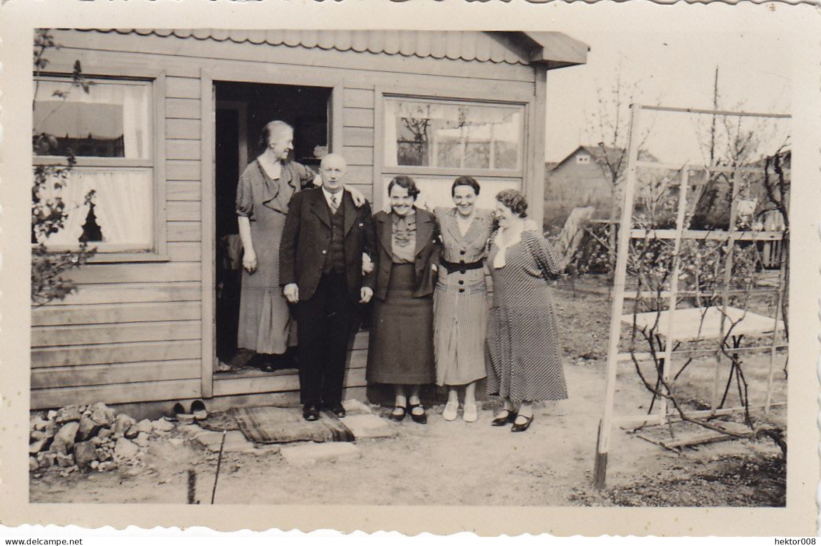 Altes Foto Vintage .Personen-Familie Um 1950. (  B13  ) - Anonymous Persons