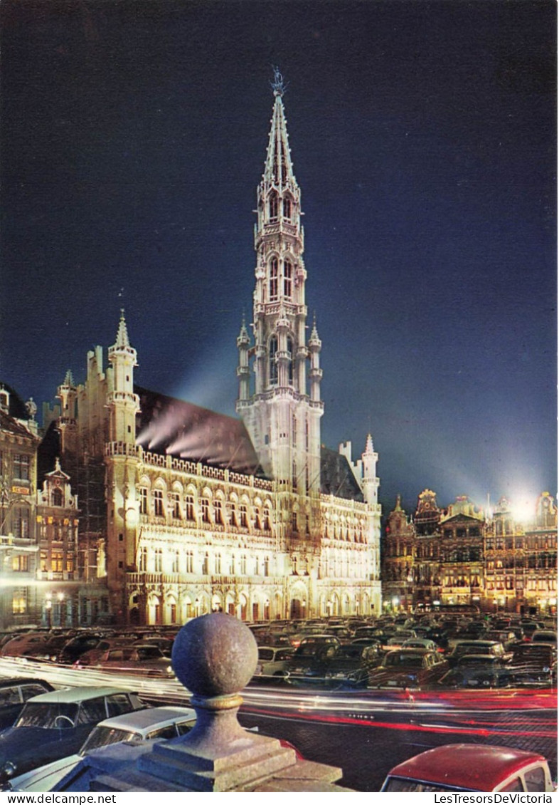 BELGIQUE - Bruxelles - Illumination De L'hôtel De Ville - Colorisé - Carte Postale - Other & Unclassified