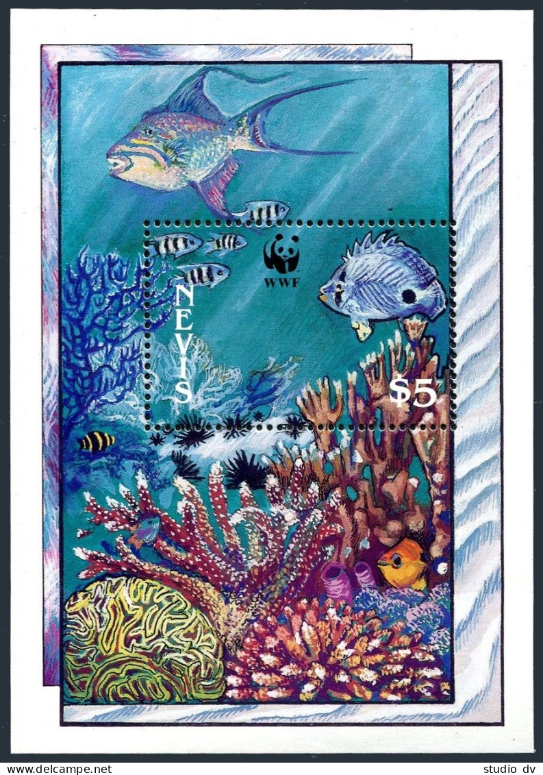 Nevis 595, MNH. Michel Bl.21. WWF 1990. Queen Conchs, Fish, Coral. - St.Kitts E Nevis ( 1983-...)