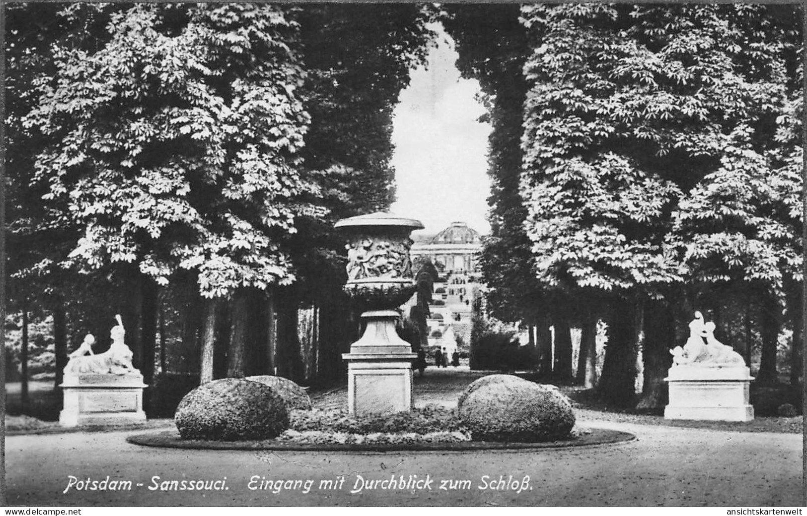 Potsdam Sanssouci Eingang Mit Durchblick Zum Schloss Ngl #168.451 - Sonstige & Ohne Zuordnung