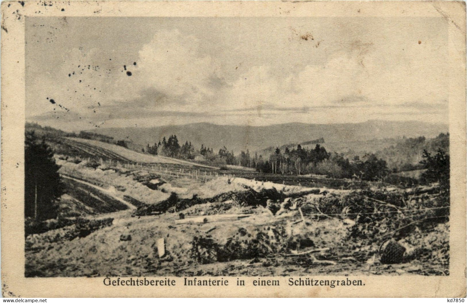 Gefechtsbereite Infanterie In Einem Schützengraben - Feldpost - Guerra 1914-18