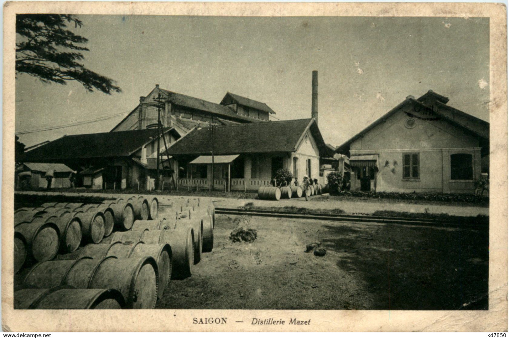 Saigon - Distillerie Mazetz - Vietnam