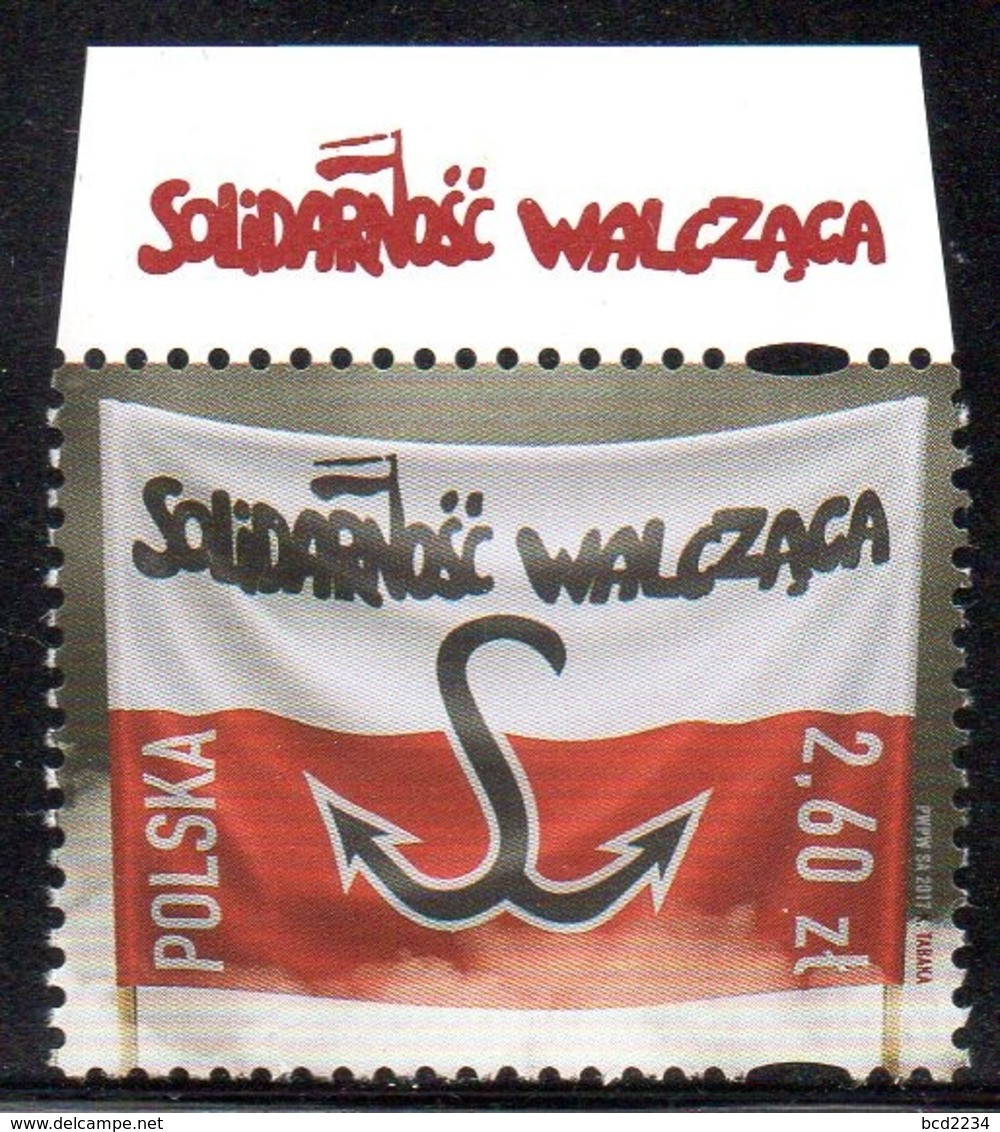 POLAND 2017 SOLIDARNOSC WALCZACA FIGHTING SOLIDARITY WITH VERY ATTRACTIVE TOP MARGIN RED WRITING NHM Fi 4765 - Vignette Solidarnosc