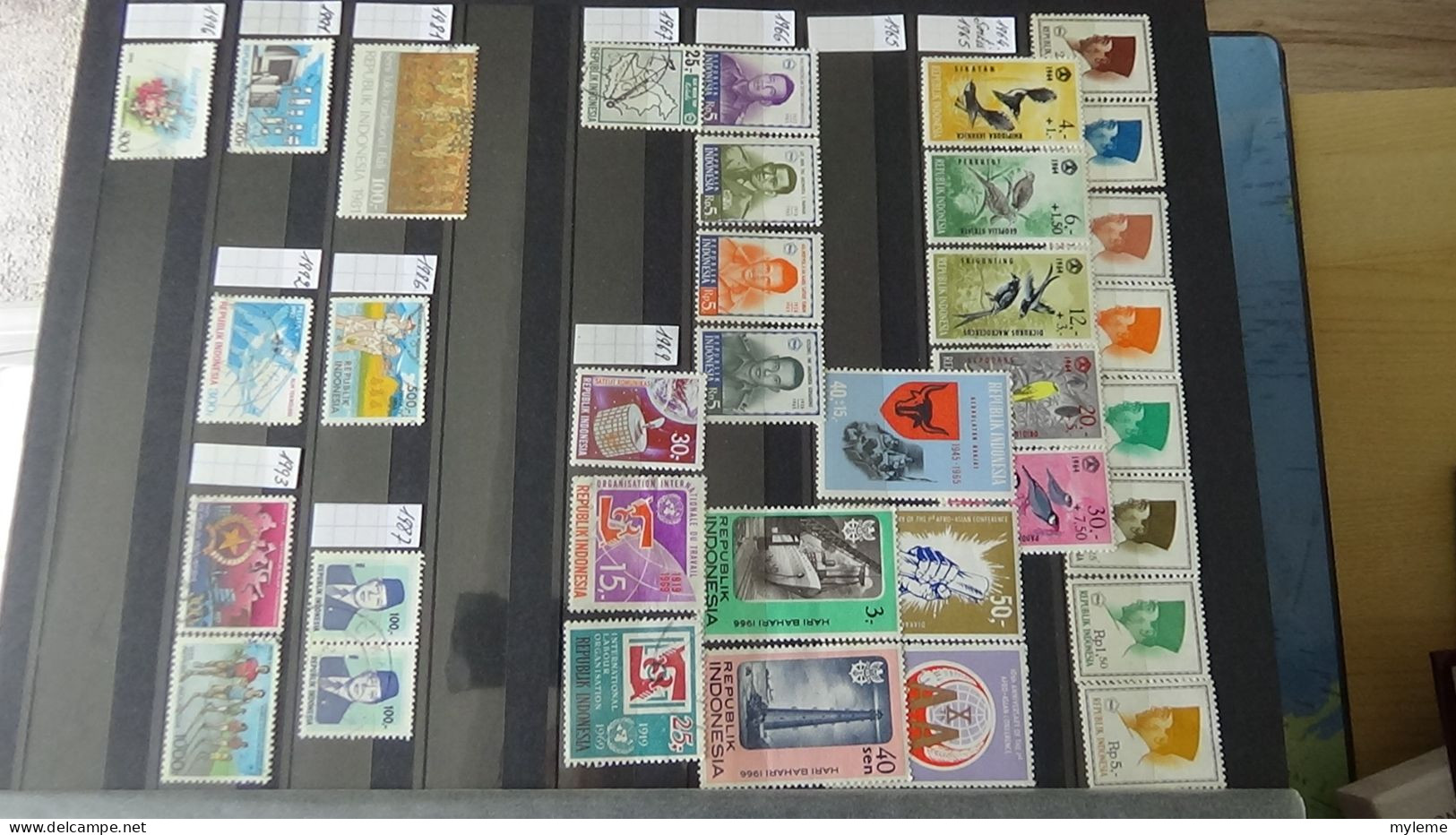 BG2 Ensemble de timbres de divers pays + France PA N° 15 ** Cote 1500 euros. A saisir !!!