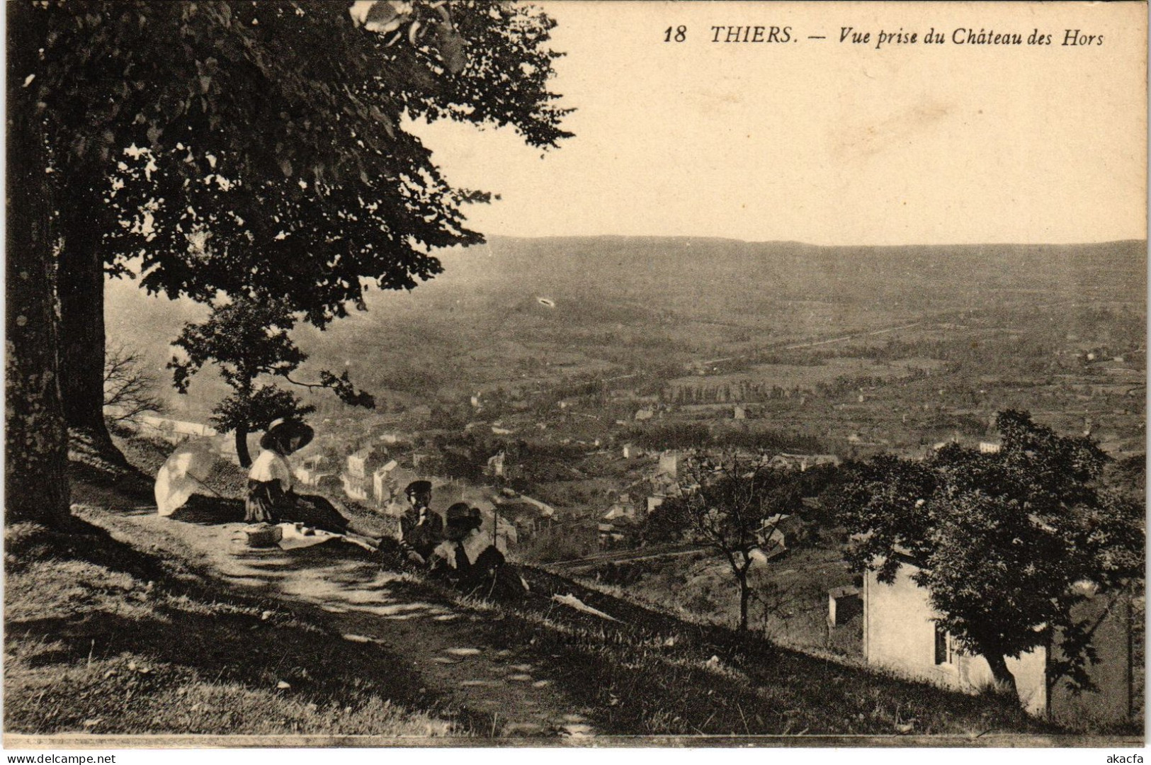 CPA Thiers Vue Prise Du Chateau De Hors (1390112) - Thiers