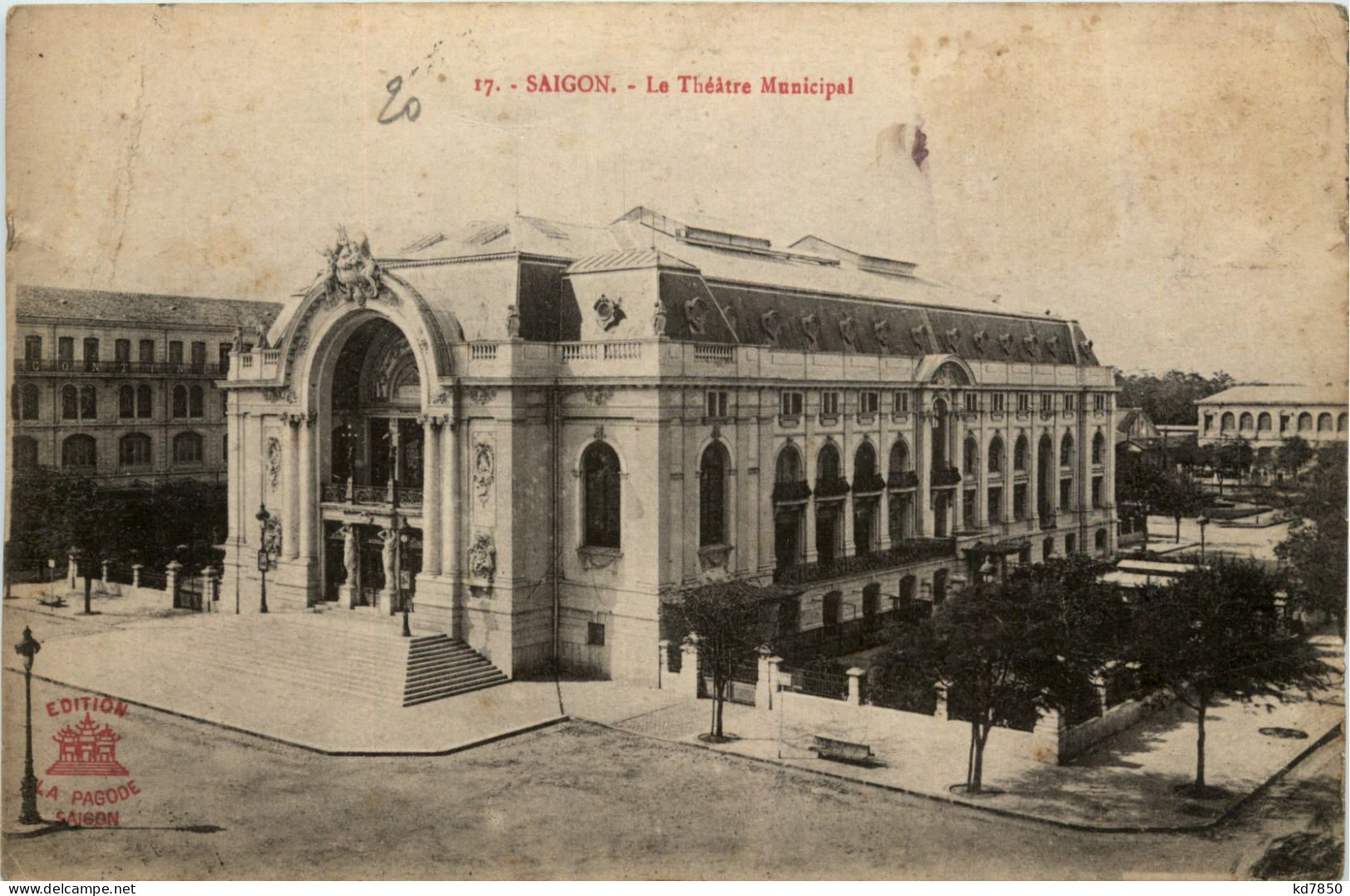 Saigon - La Theatre - Vietnam