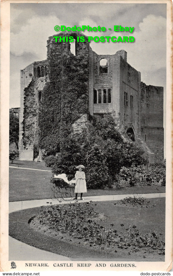 R419922 Newark. Castle Keep And Gardens. Tuck. Glosso. Postcard Series No. 1089 - World