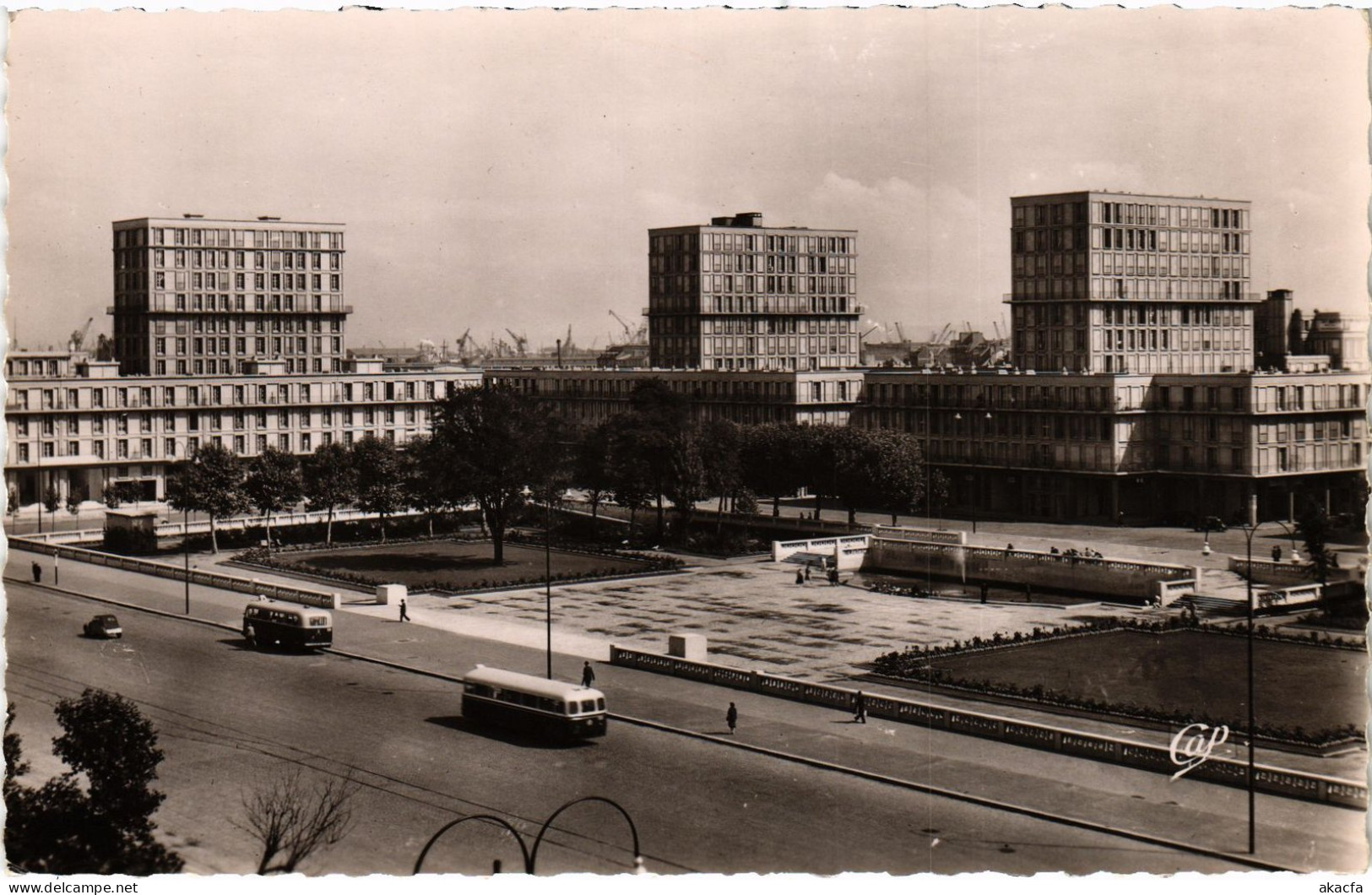 CPA Le Havre Place De L'Hotel De Ville (1390845) - Non Classés