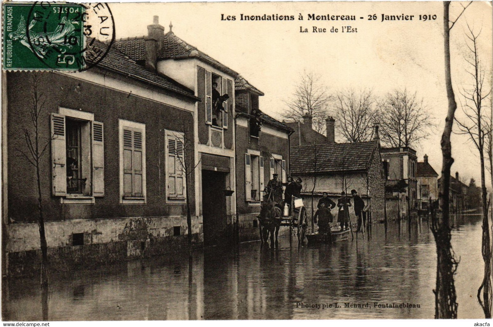 CPA Montereau Rue De L'Est Inondations (1390906) - Montereau