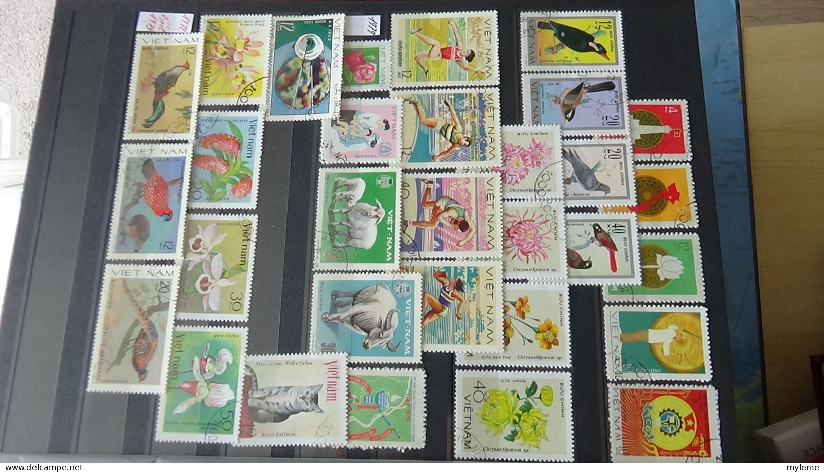 BG3 Ensemble de timbres de divers pays + France PA N° 16 à 37 ** Cote 891 euros. A saisir !!!