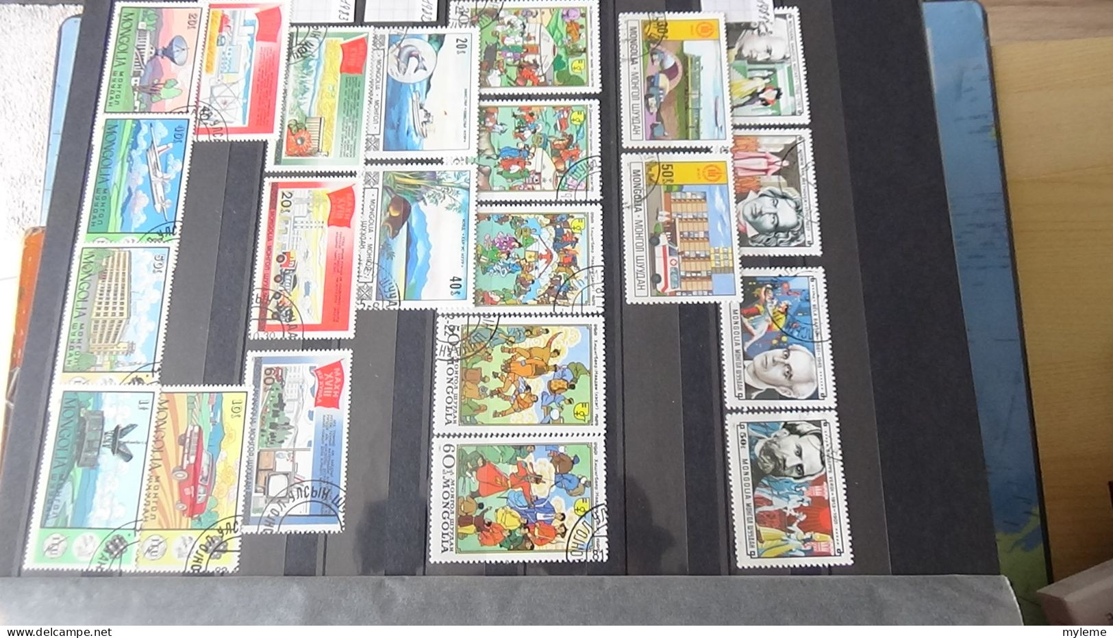 BG3 Ensemble de timbres de divers pays + France PA N° 16 à 37 ** Cote 891 euros. A saisir !!!