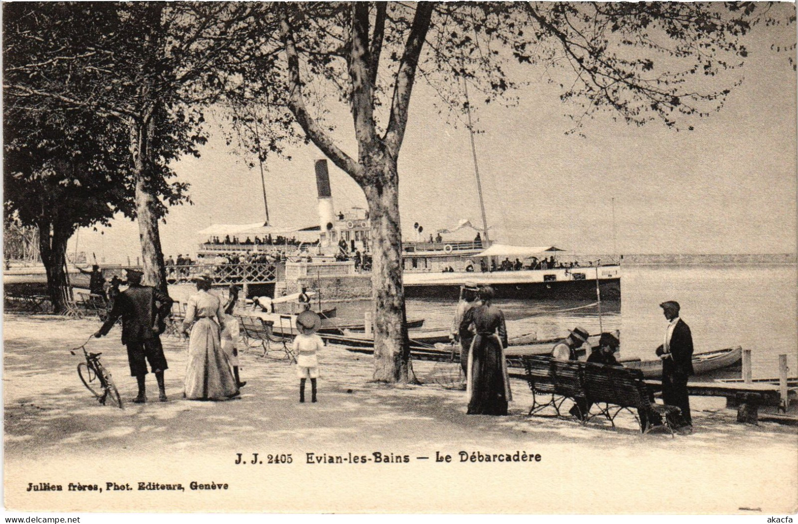 CPA Evian-les-Bains Le Débarcadere Ships (1390768) - Evian-les-Bains