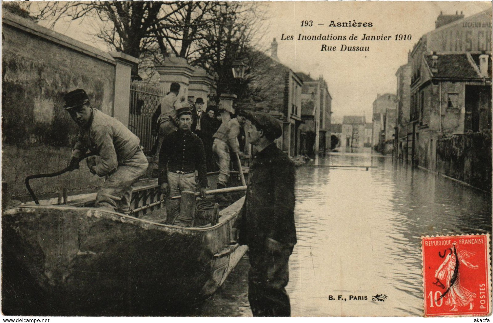 CPA Asnieres Rue Dussau Inondations (1390780) - Asnieres Sur Seine