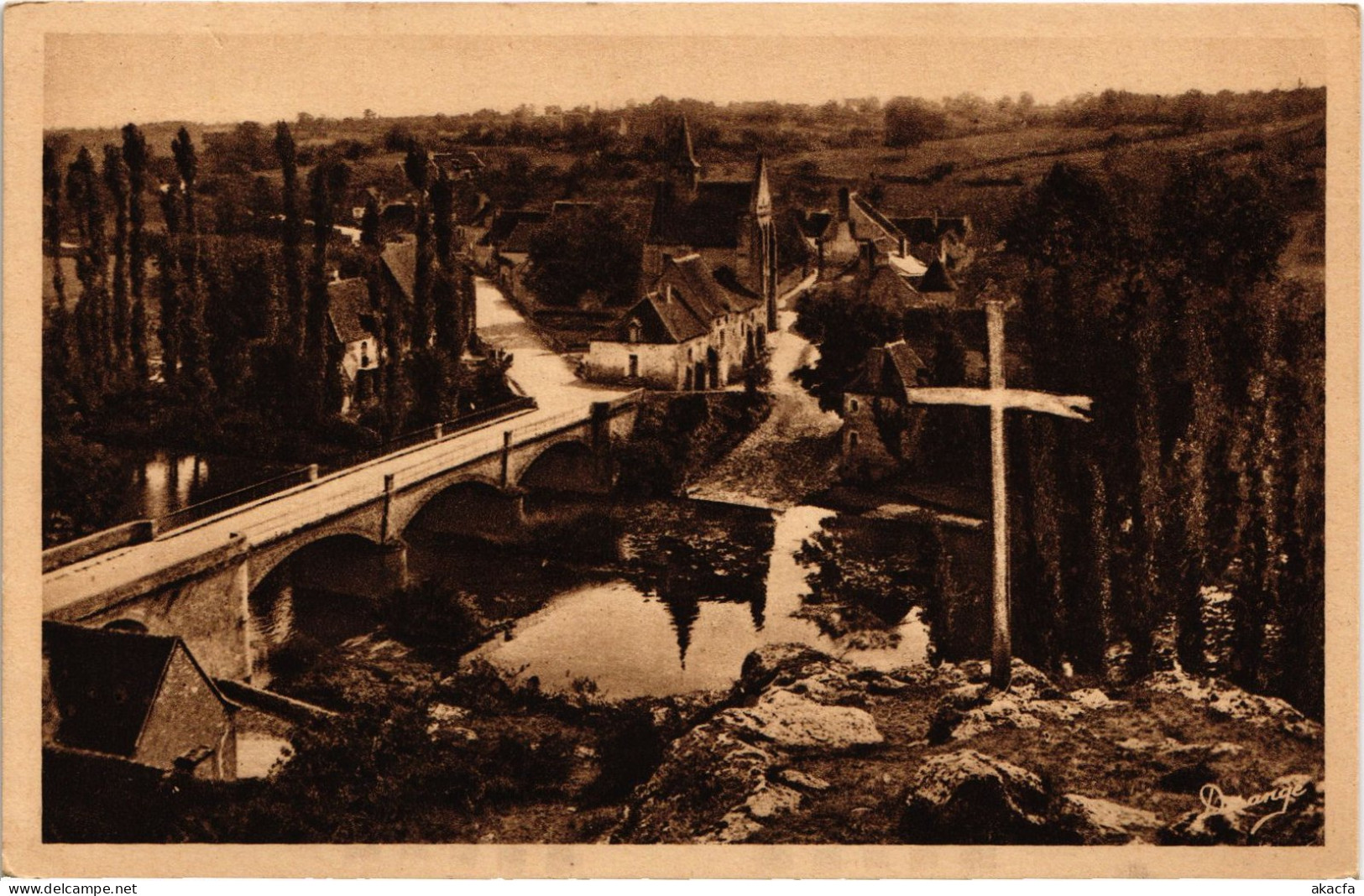 CPA Angles-sur-l'Anglin Le Pont Et Ville Basse (1391062) - Sonstige & Ohne Zuordnung