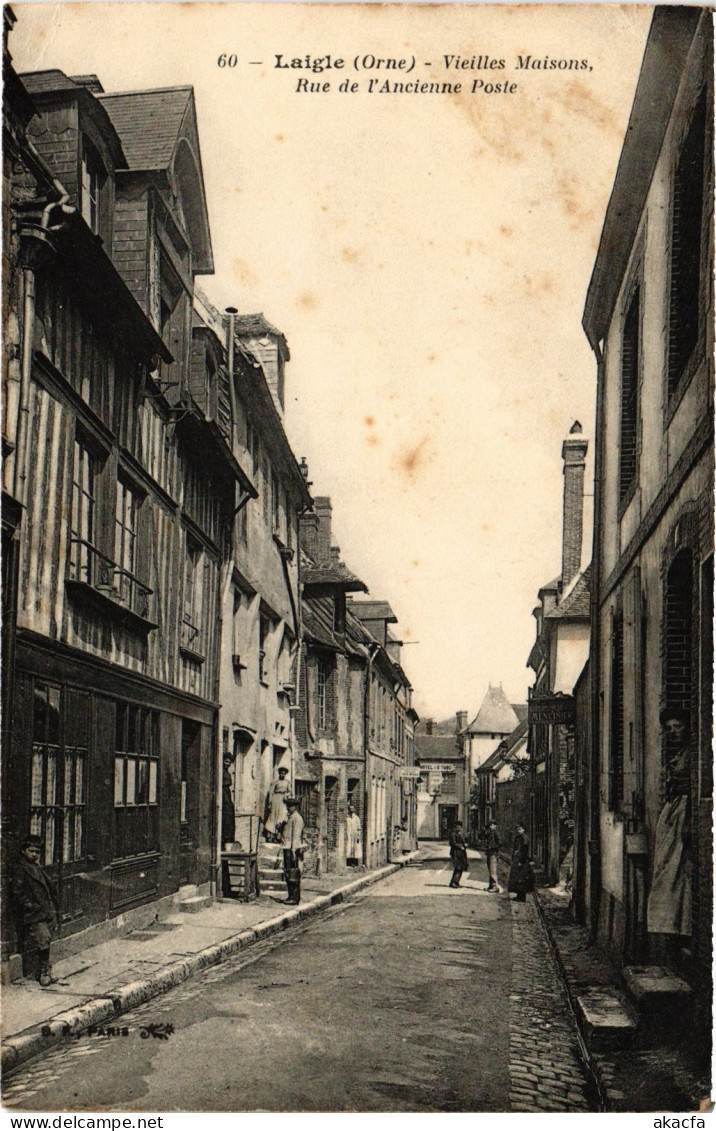 CPA Laigle Rue De L'Ancienne Poste Vieilles Maisons (1279966) - L'Aigle