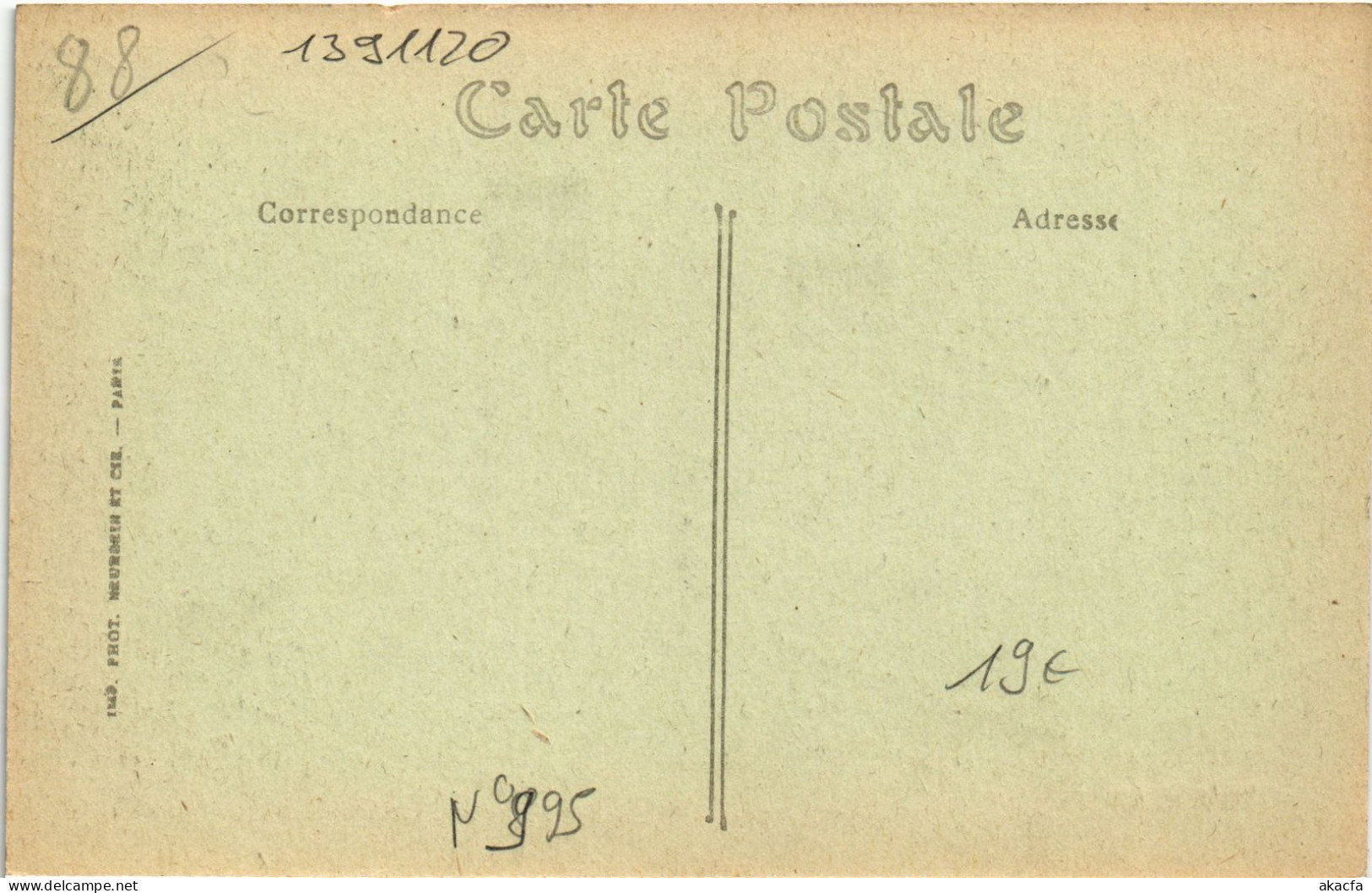 CPA En Alsace Alsaciennes Offrant Des Fleurs Au Général Guerre (1391120) - Other & Unclassified