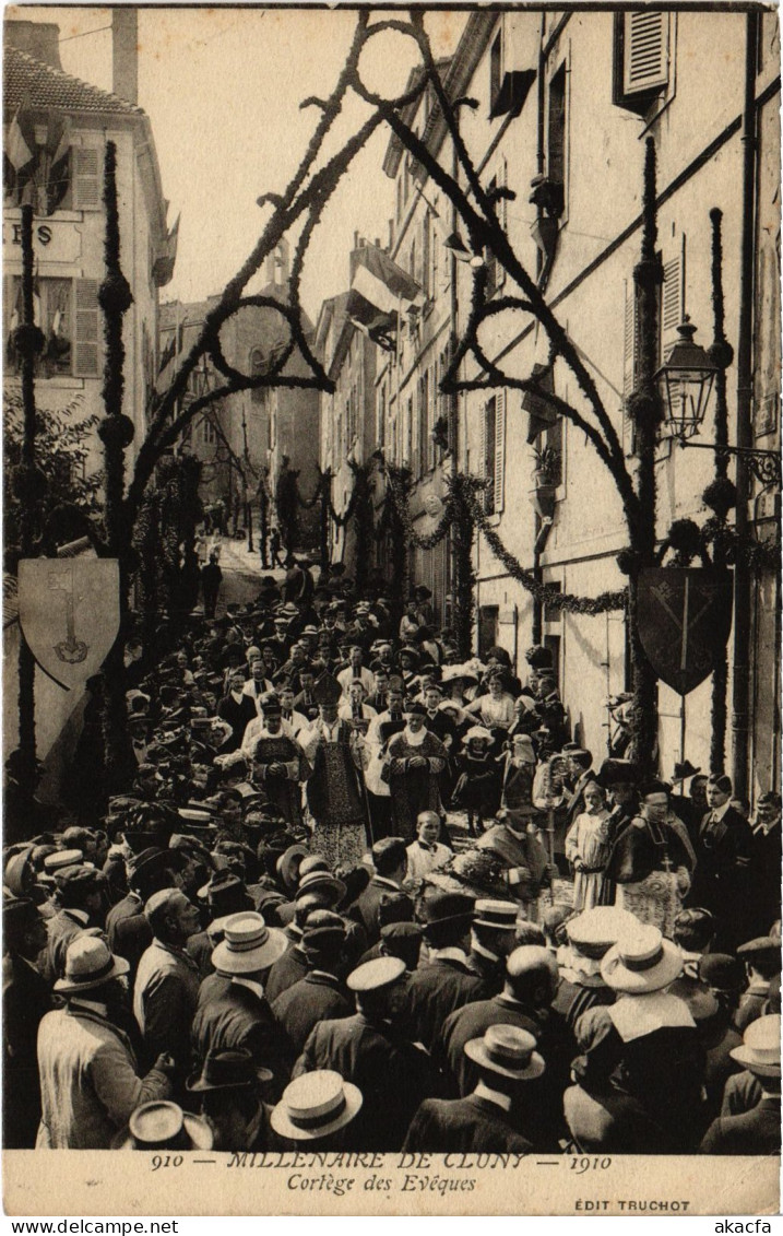 CPA Millenaire Cluny Cortege Des Eveques (1390659) - Cluny