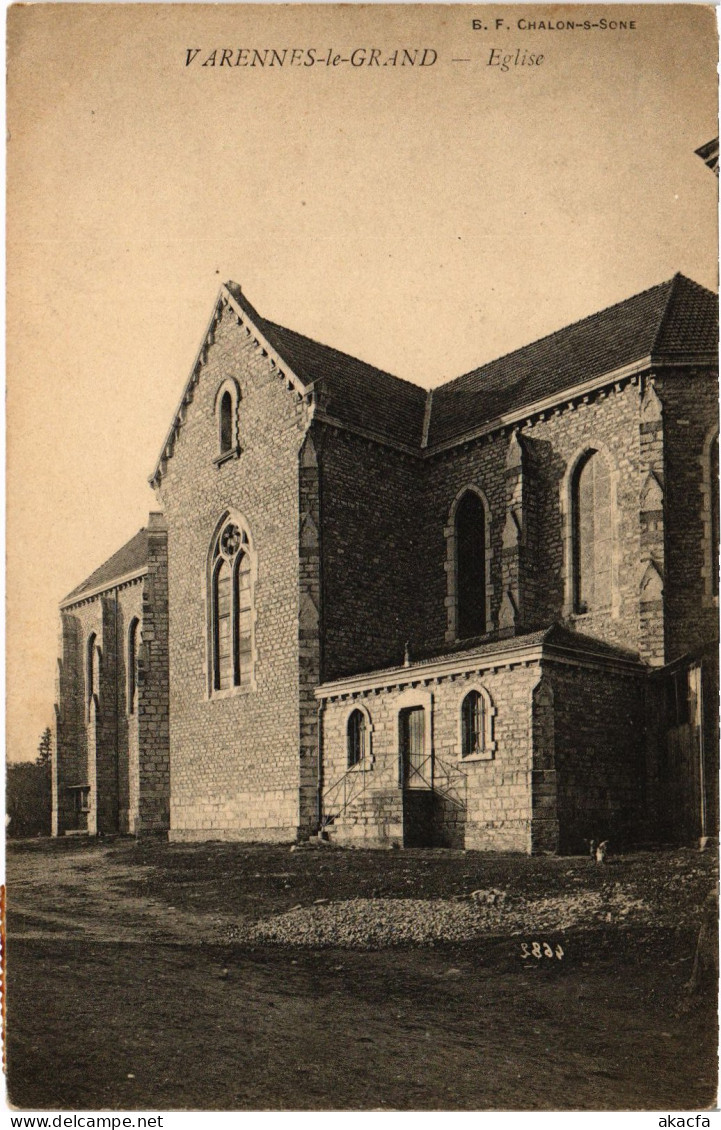 CPA Varennes-le-Grand Église (1390647) - Autres & Non Classés
