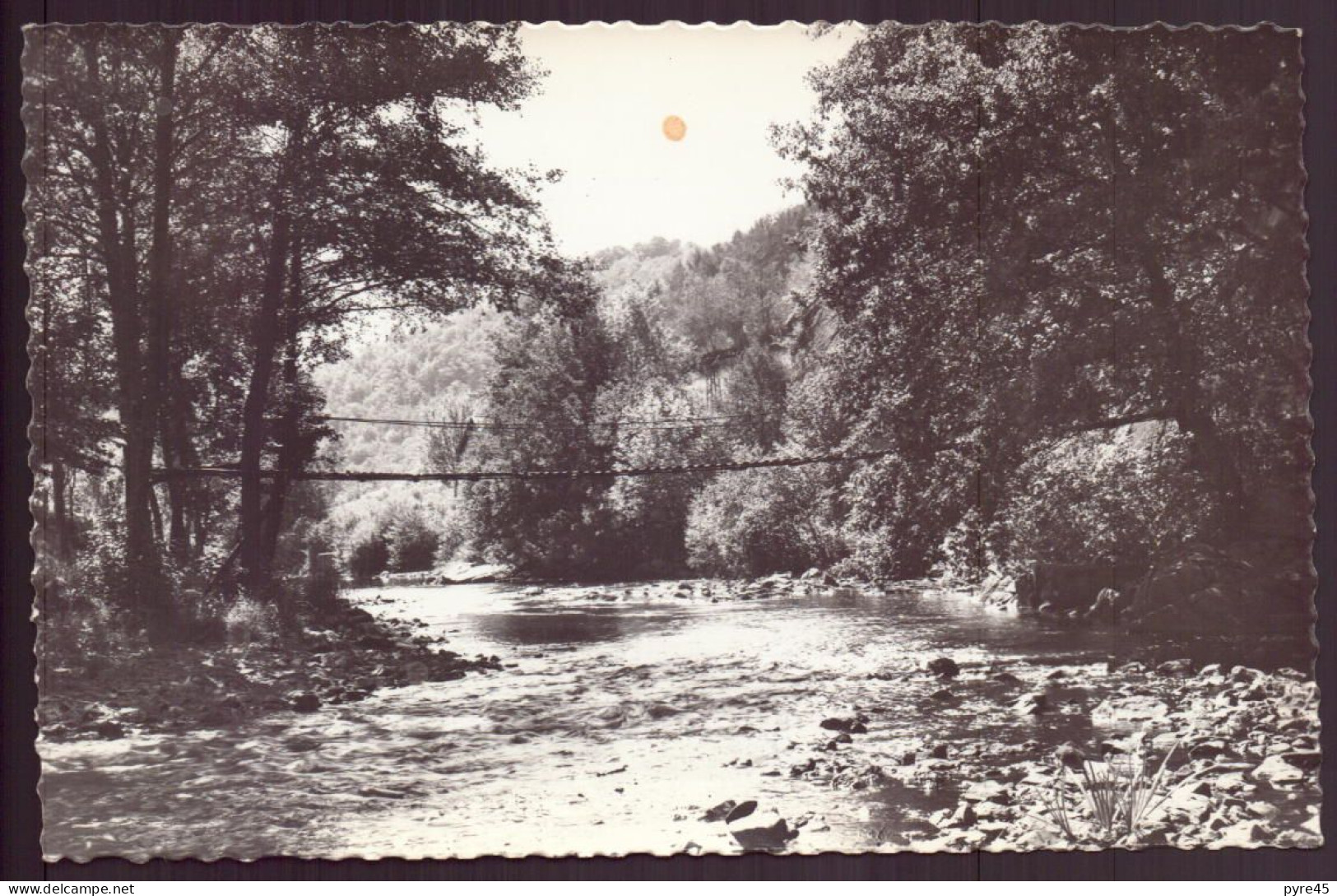 VEYRIERE UNE PASSERELLE SUR LE CHAVANON 19 - Sonstige & Ohne Zuordnung