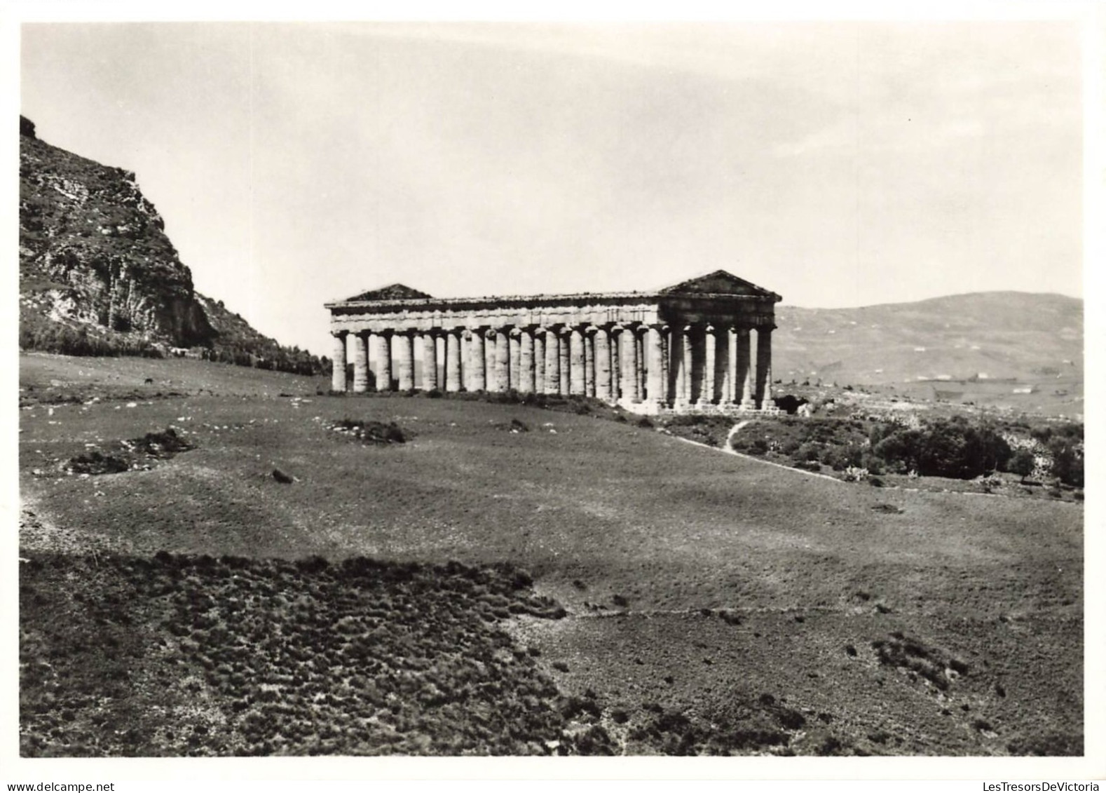 ITALIE - Segesta - Tempio Greco - Carte Postale - Siracusa