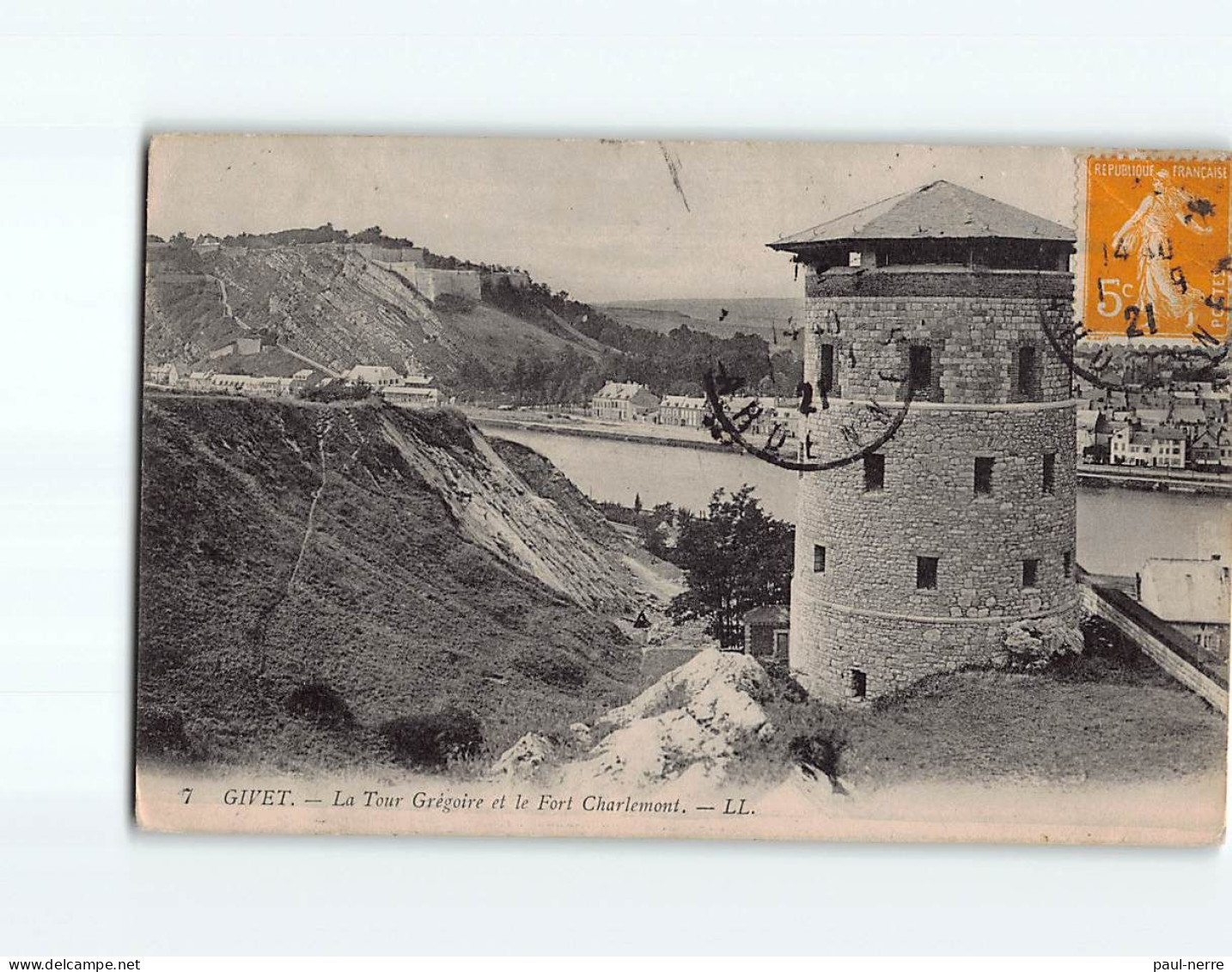 GIVET : La Tour Grégoire Et Le Fort Charlemont - état - Givet