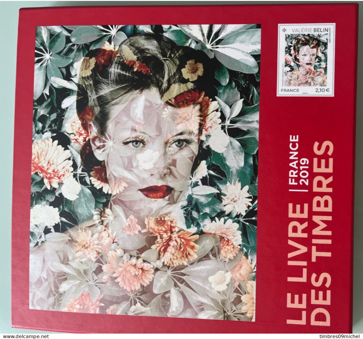 Le Livre Des Timbres - 2019 - Complet Avec Timbres Neufs Et Etui - Documents Of Postal Services