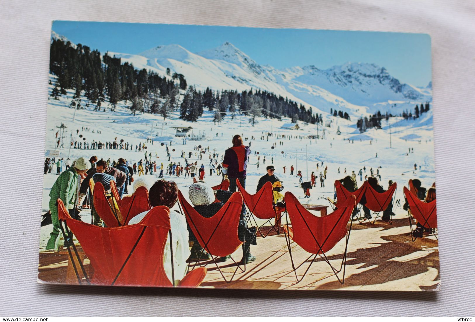 Cpm 1977, Plagne Bellecote, Le Front De Neige Et Arrivée Des Pistes, Savoie 73 - Sonstige & Ohne Zuordnung