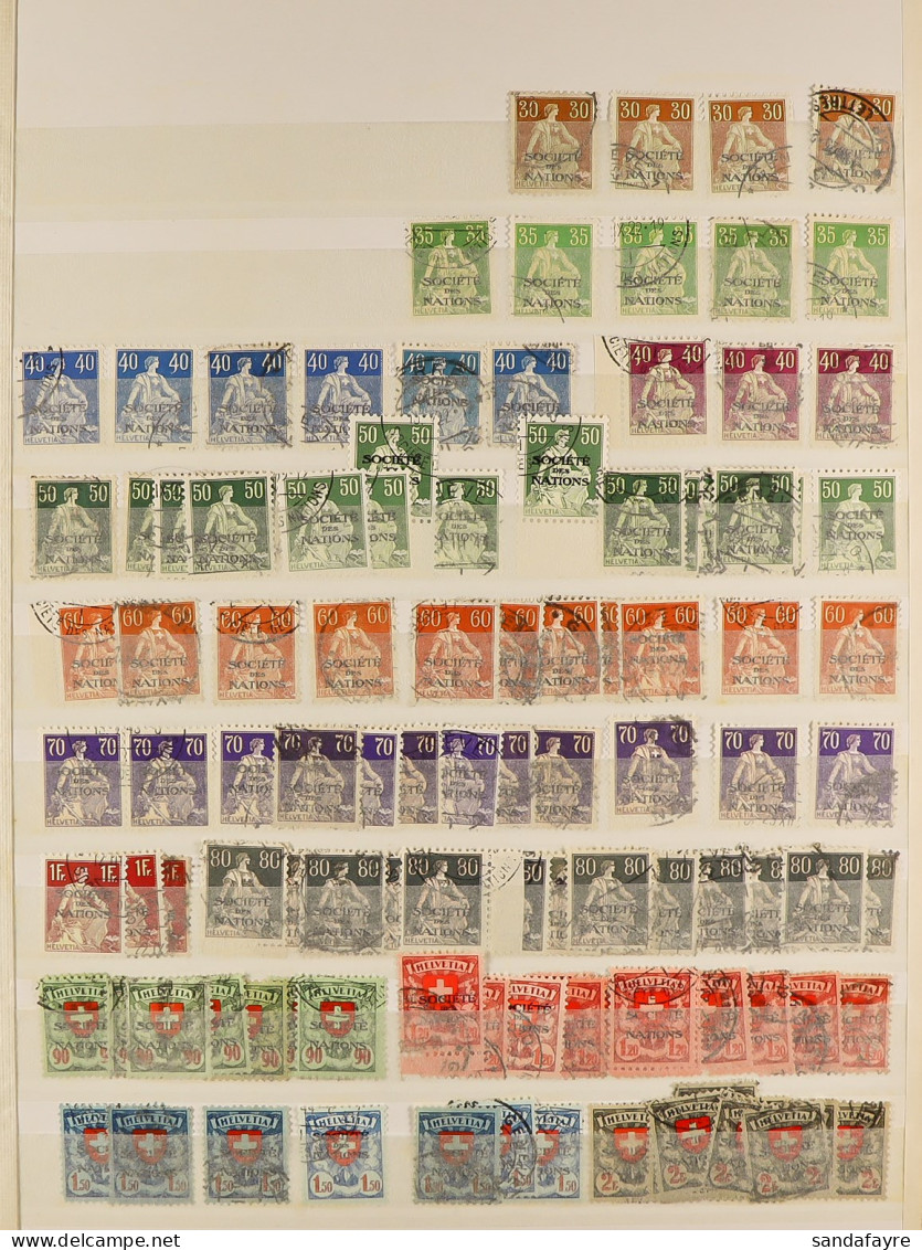 INTERNATIONAL ORGANISATION STAMPS 1922 - 1960's Mint And Used Stamps In 2 Albums, Societe Des Nations, Bureau Int. Du Tr - Autres & Non Classés
