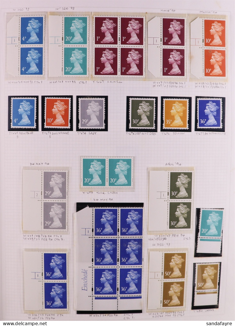 1970's-1990's MACHIN DEFINITIVES SEMI-SPECIALIZED NEVER HINGED MINT COLLECTION In Three Albums, All Identified, Includes - Andere & Zonder Classificatie