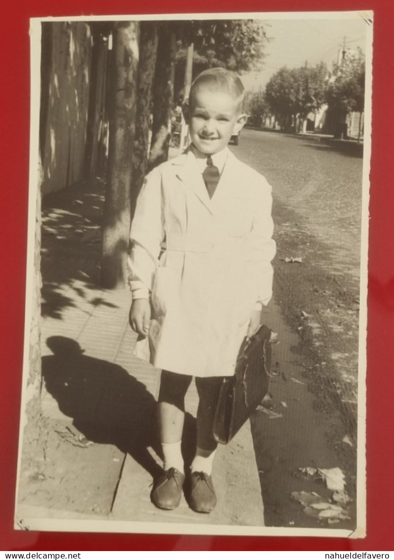 PH Original - 18 X 12 Cm - ARGENTINA - ENFANT BIEN CHEVEUX AVEC SA MALETTE PRÊT À ENTRER À L'ÉCOLE - Personas Anónimos