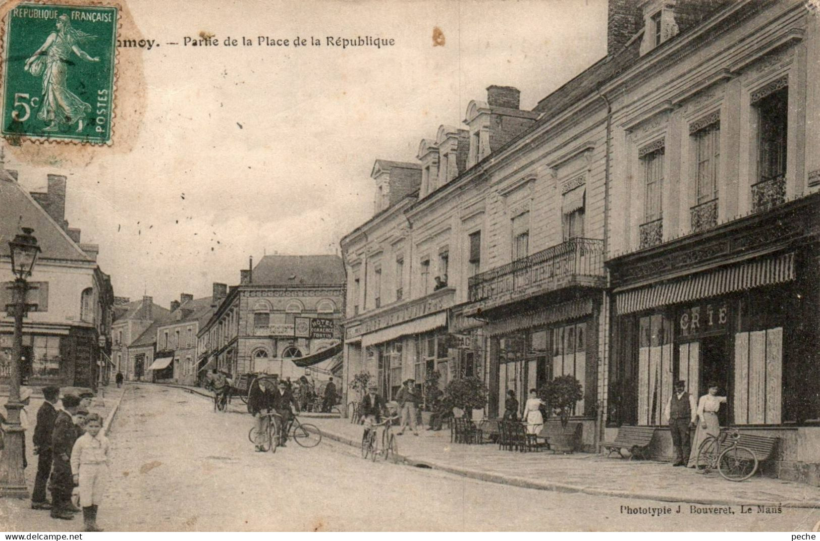 N°2631 W -cpa Ecomoy -partie De La Place De La République- - Ecommoy