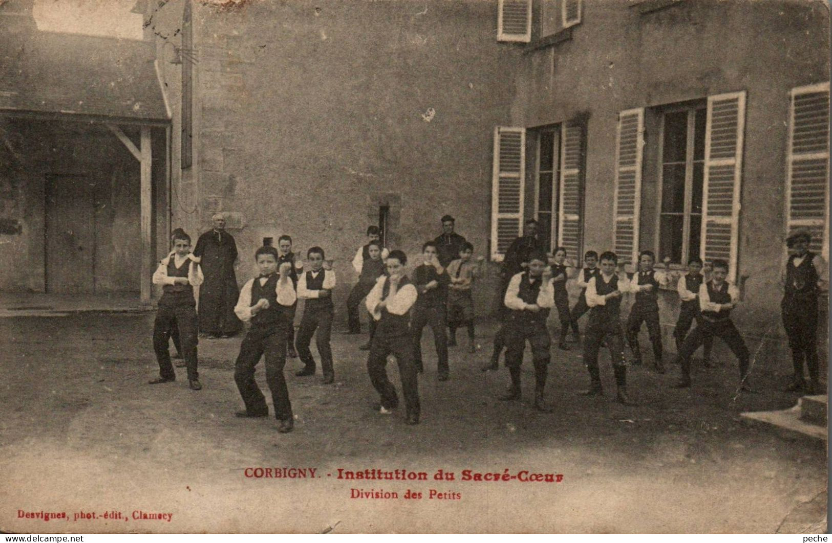 N°2632 W -cpa Corbigny -institution Du Sacré Coeur- - Corbigny