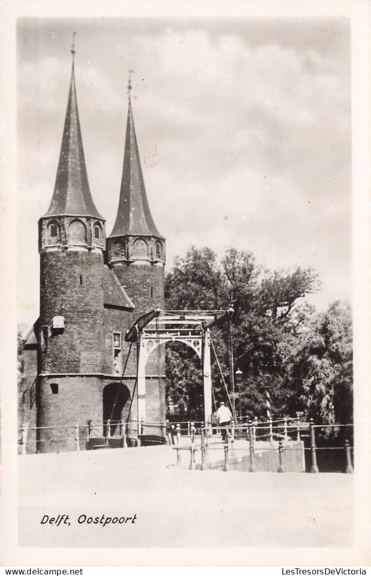 PAYS-BAS - Delft - Oostpoort - Vue Générale - Animé - Nadruk Ve Boden - Carte Postale - Delft