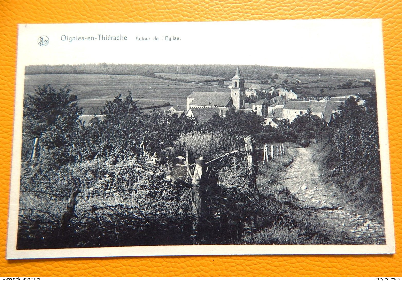 OIGNIES-en-THIERACHE -   Autour De L'église - Viroinval