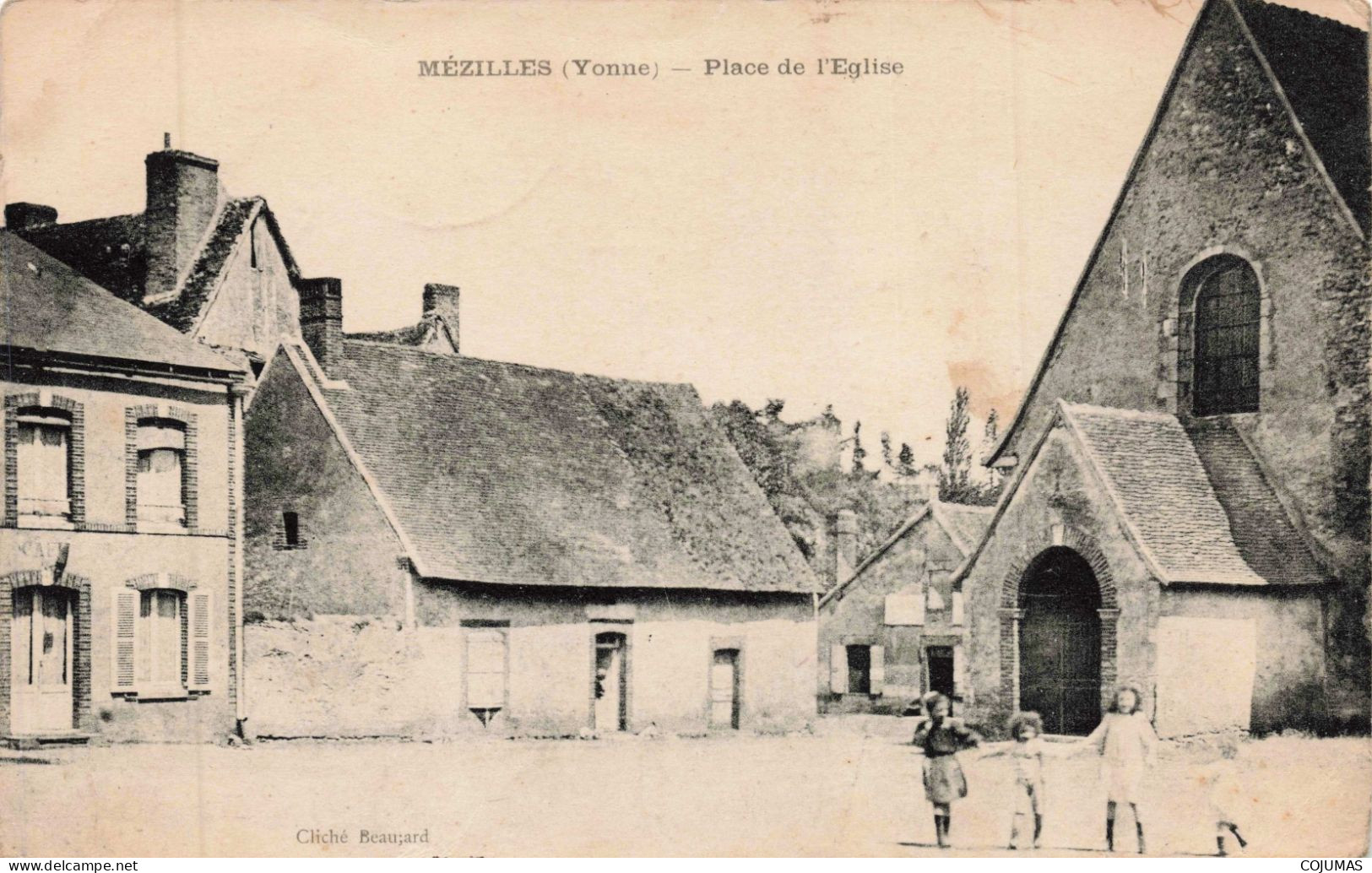 89 - MEZILLES _S28889_ Place De L'Eglise - Andere & Zonder Classificatie