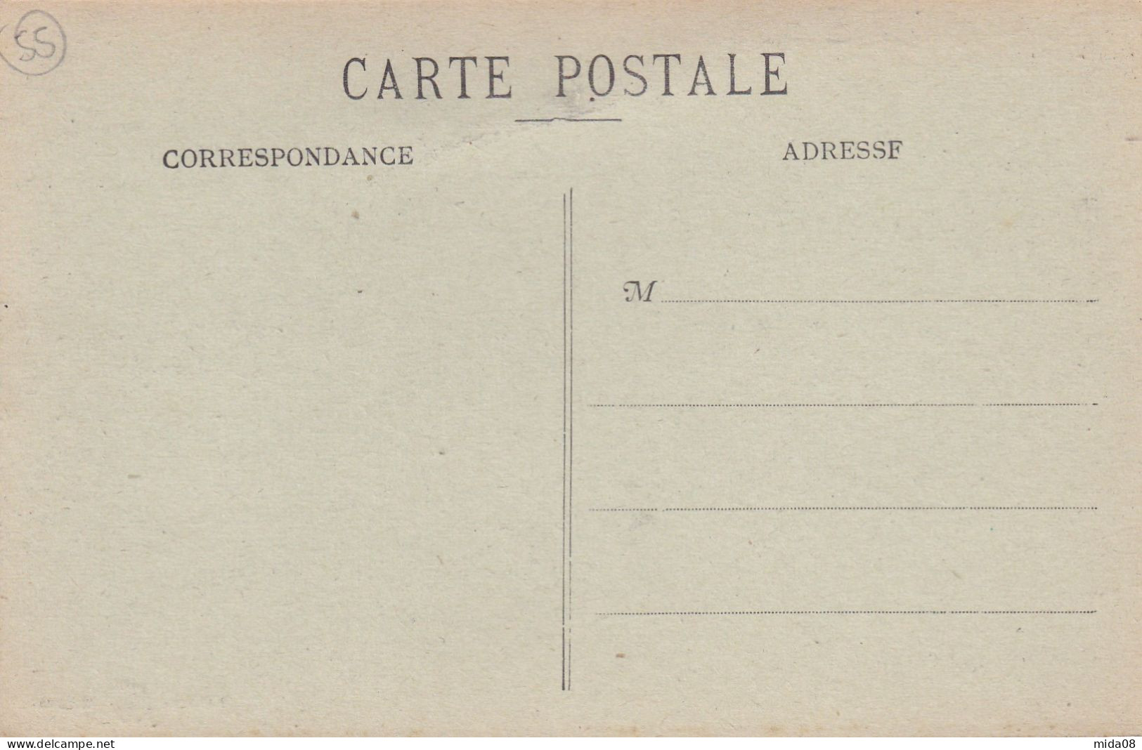 55. L'Ossuaire De DOUAUMONT Et La Tombe Du Général Anselin . Canons . Guerre 1914.1918 - Douaumont