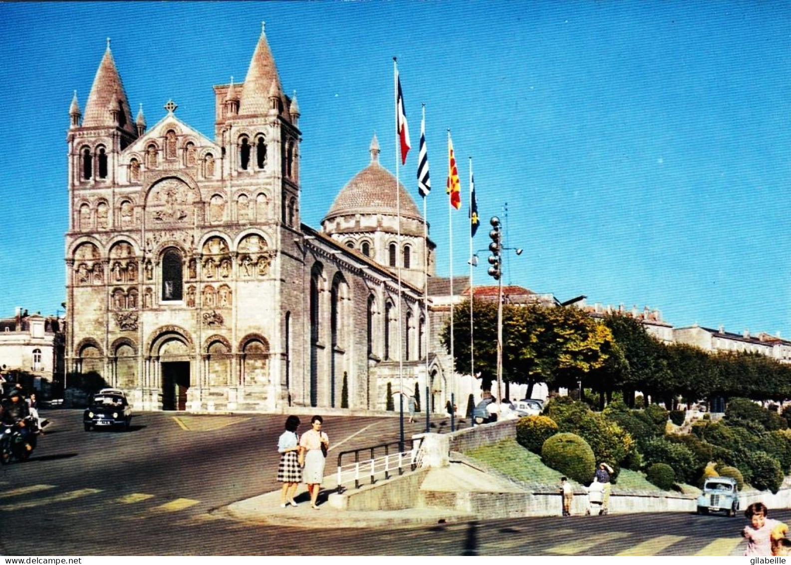 16  - Charente  - La Cathedrale Saint Pierre - Angouleme