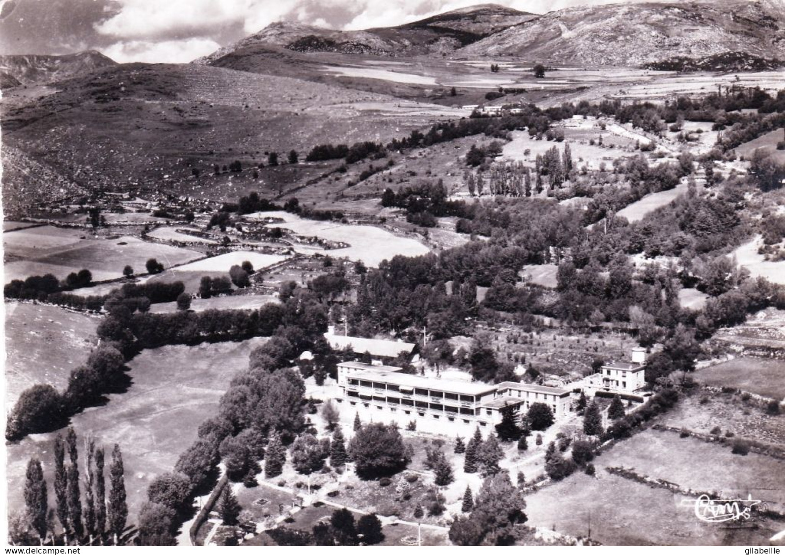  66 - Pyrenees Orientales -  ENTVEITG - Vue Aerienne - Le Preventorium De La S.N .C. F - Other & Unclassified