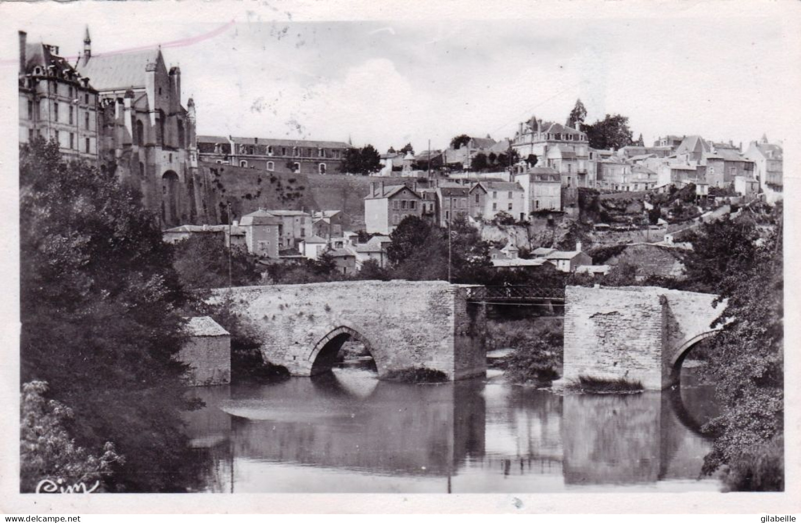 79 - Deux Sevres - THOUARS - Le Pont Des Bleus  - Carte Glacée - Thouars