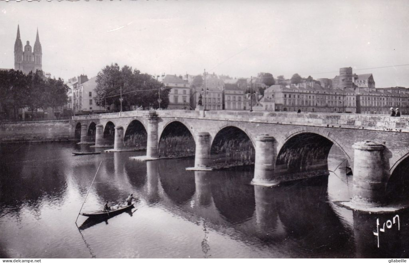 49 - Maine Et Loire - ANGERS - Le Pont Du Centre - Angers