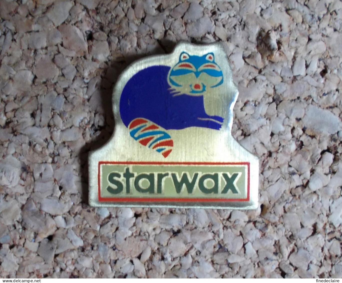 Pin's - Starwax - Chat - Merken