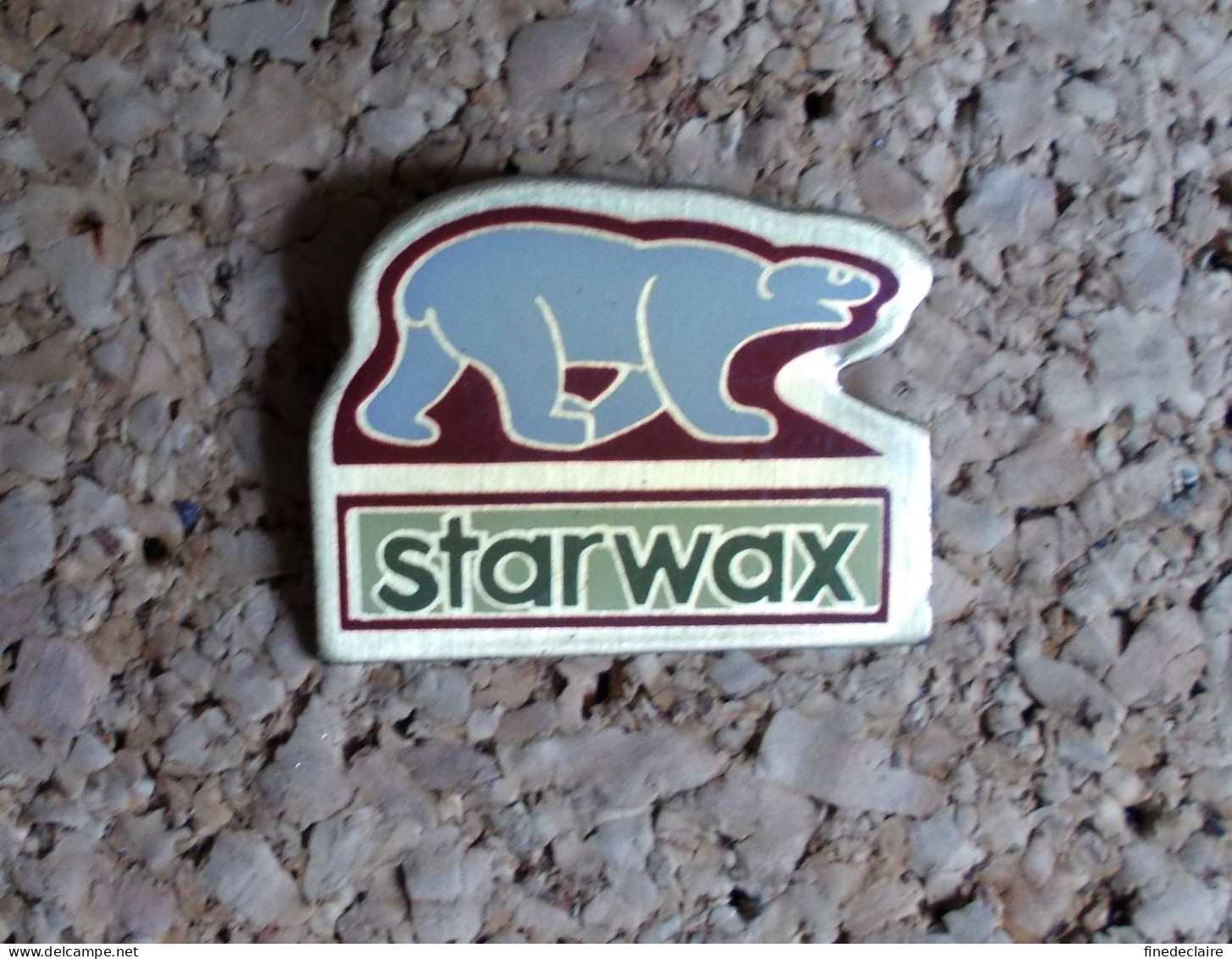 Pin's - Starwax - Ours - Merken