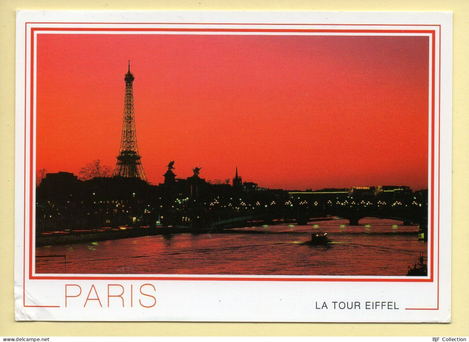 Coucher De Soleil : Crépuscule Sur La Seine Et La Tour Eiffel / Paris (voir Scan Recto/verso) - Hold To Light
