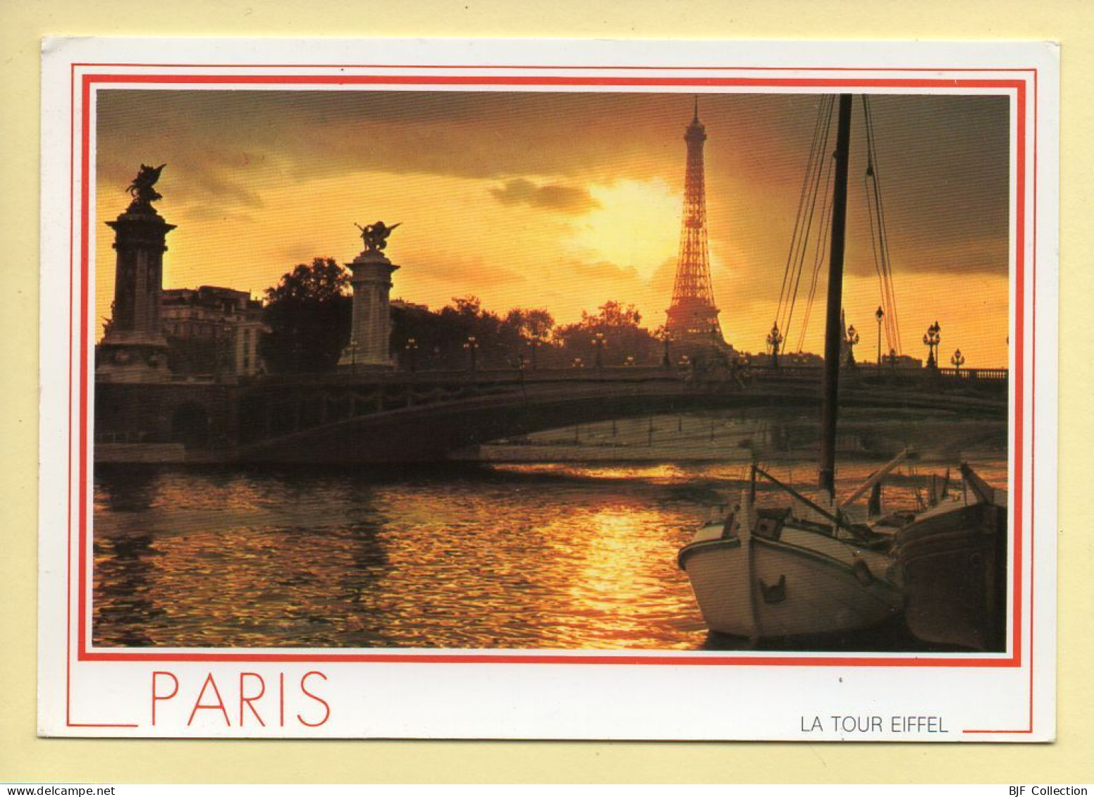 Coucher De Soleil : Crépuscule Sur La Seine Et La Tour Eiffel / Paris (voir Scan Recto/verso) - Hold To Light