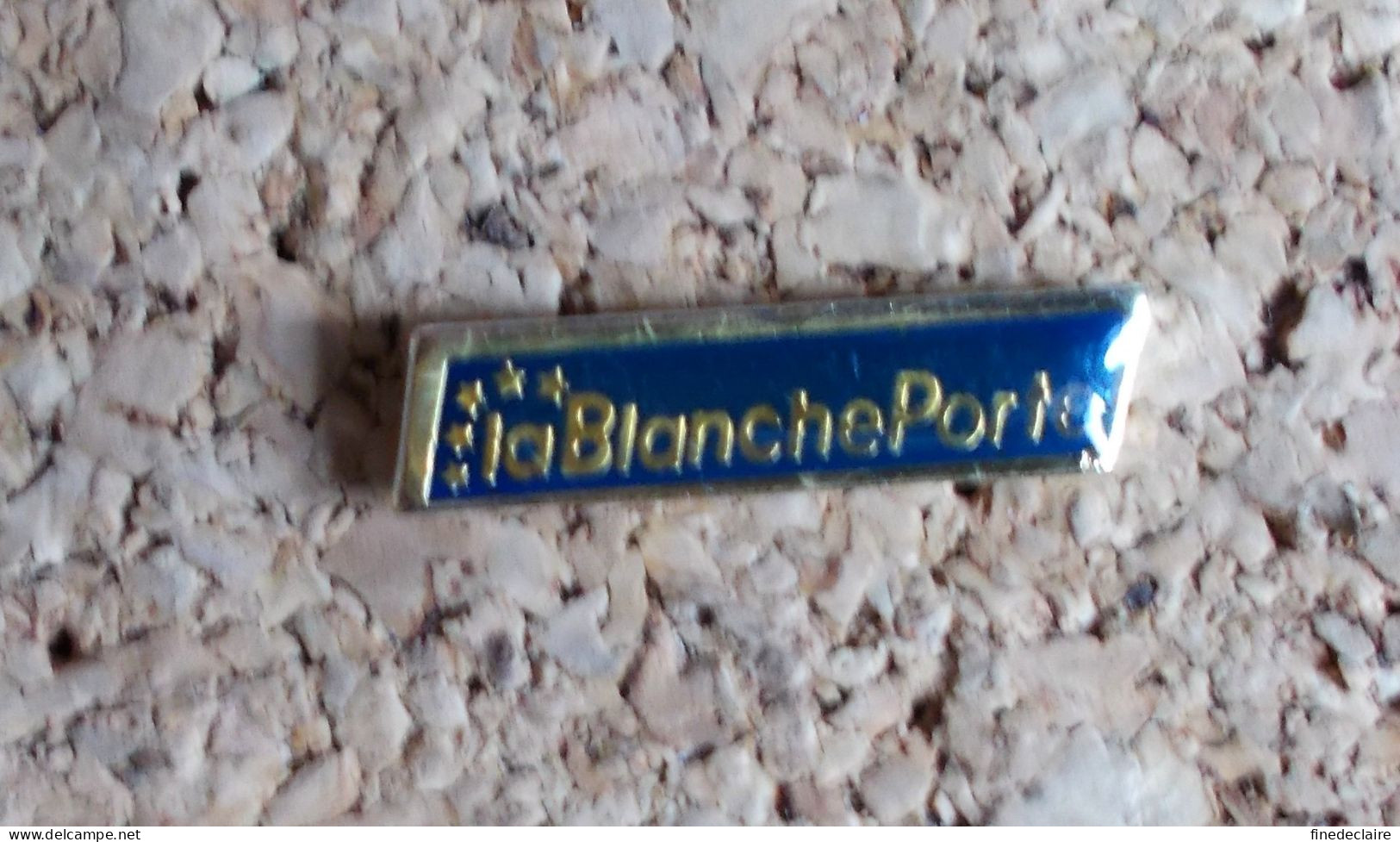 Pin's - La Blanche Porte - Marques