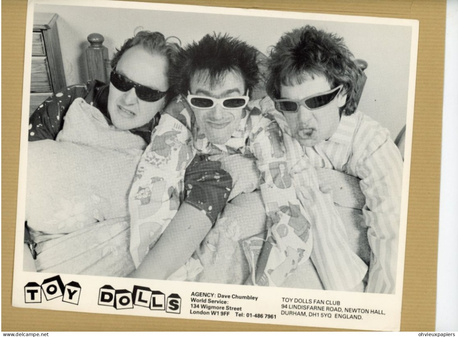 LE GROUPE DE CHANTEURS TOY DOLLS - Beroemde Personen