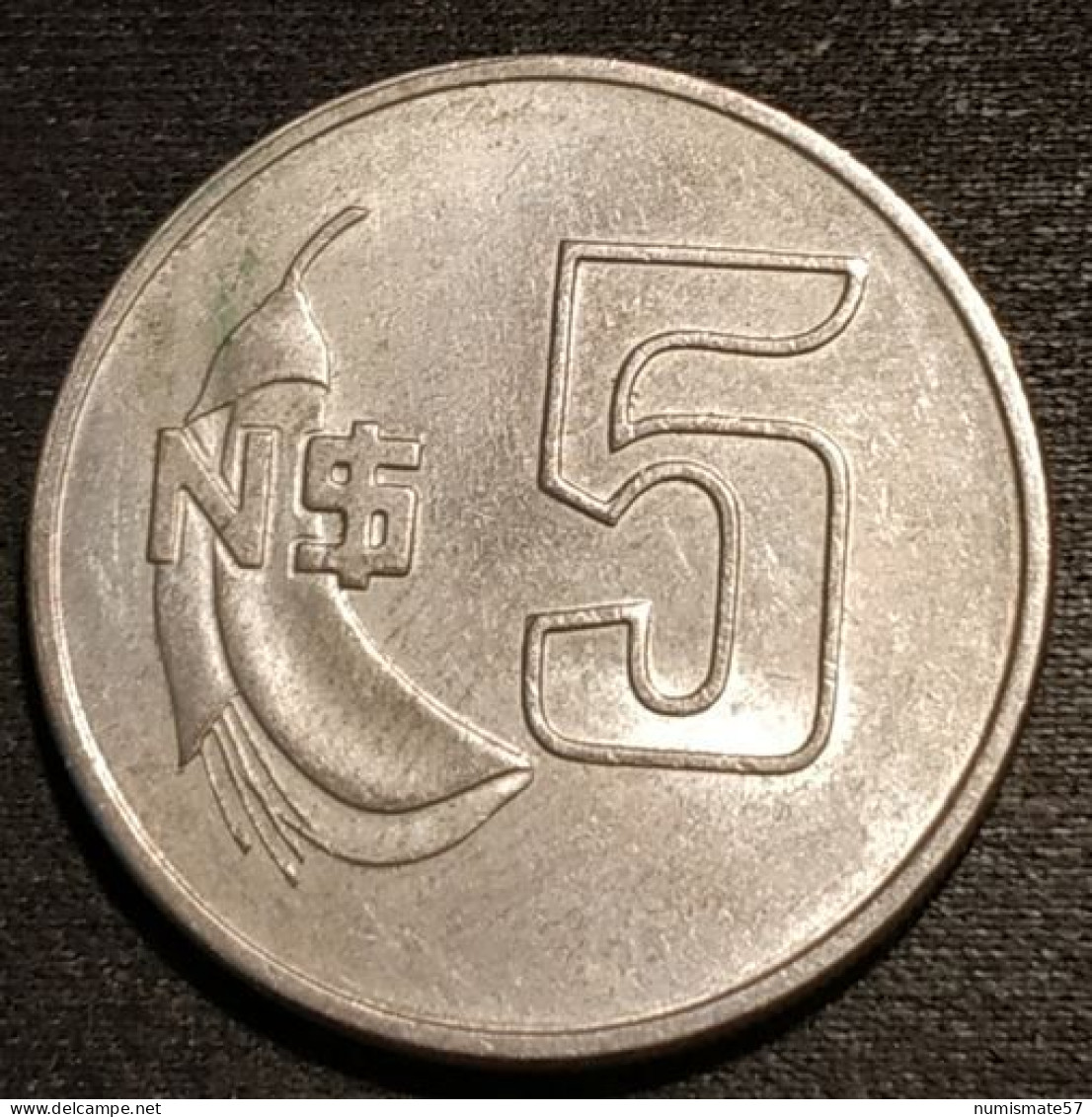 URUGUAY - 5 NUEVOS PESOS 1981 - KM 75 - Uruguay